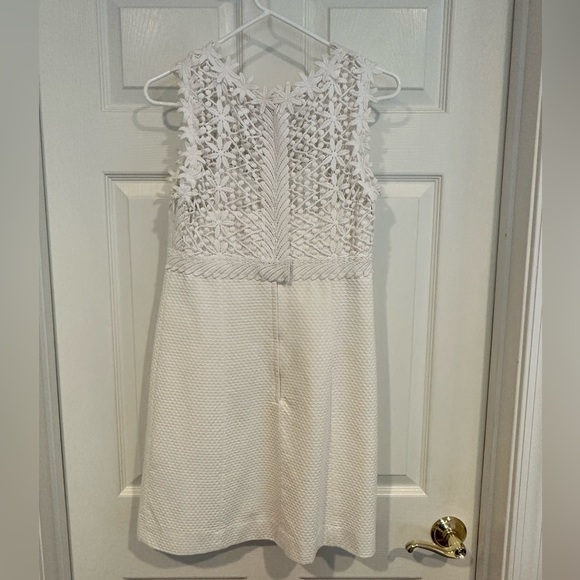 Lilly Pulitzer white lace dress, size 4 - Picture 4 of 6